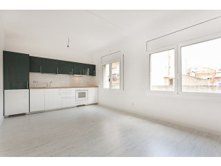 Bright Designer Property By Vila de..