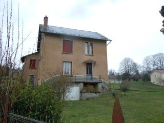 Nice Village House Near School