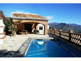 Country Houses for in Competa, Competa..