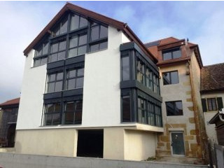 Hauts du village de St-Blaise (NE) :..