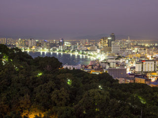 Holiday rental: Spectacular 2-bedroom..
