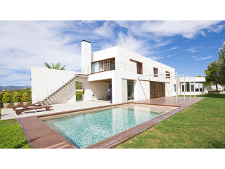 Five Bedroom Designer Villa, Santa..