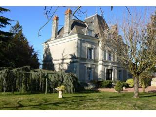4 bedroom House For Sale: 86420 30 MIN..