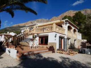Villa with 5 bedrooms for sale in Javea
