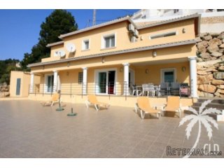 Sea view villa for sale in Benissa Costa. This luxury four..