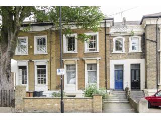 Ainsworth Road, E9