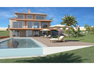 Detached house T4