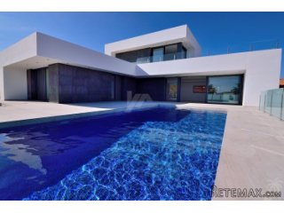 This imposing sea view villa is built to the highest..