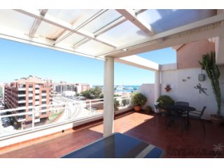 Magnificent penthouse next to the Marina with panoramic..