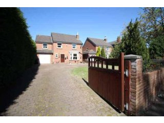 5 bedroom, Detached House house for sale