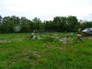 Ročko Polje - starina sa građevinskom parcelom