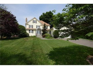 4 bedroom House For Sale: 87 HOLMES..