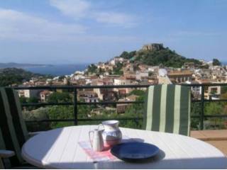DUPLEX APARTMENT WITH FANTASTIC VIEWS..
