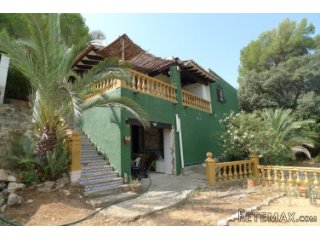 This wonderful Finca is situated in the mountains..