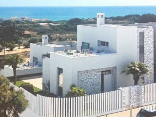 3 Bedrooms - Villa - Alicante - For Sale
