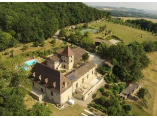 16th Cent Chateau Estate In 22 Acres..