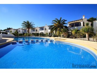 Sea view Bungalow for sale in Moraira, Costa Blanca. This..