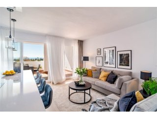 Nueva Andalucia - Puerto Banus, , 3..