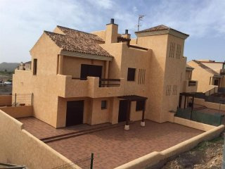 Duplex For Sale in Amarilla Golf..