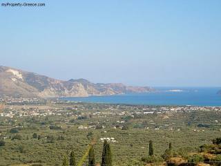 Land with panoramic sea view in..