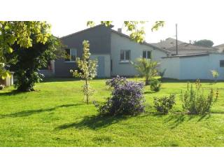 Stunning Contemporary Bungalow Near..