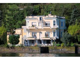 7 bedroom Villa For Sale: Baveno, IT
