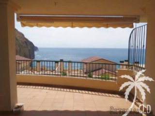 2 bedroom apartment with large terrace and lovely sea views..