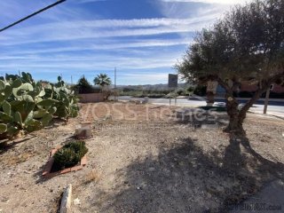 NEW & EXCLUSIVE TO VOSS HOMES - Urban building plot of..