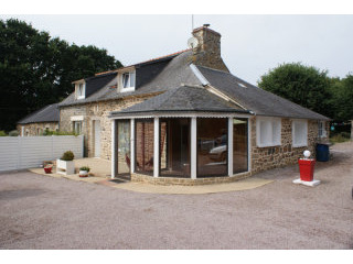 Property With 2 Bed Guest Gite