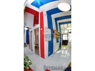 UHODANI HOSTEL U PULI - ODLIČNA LOKACIJA