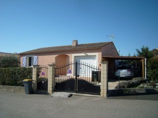 2 Bedrooms - Villa -..
