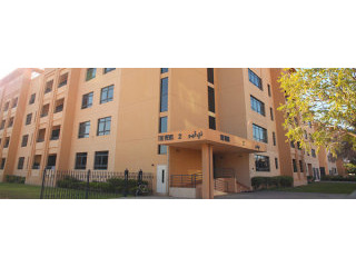 Leafy Suburb, 2 Bedroom+Study in Greens