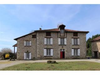 5 bedroom Character For Sale: 87400..