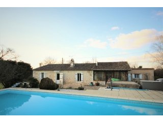 Beautiful 3 Bedroom Stone House With..