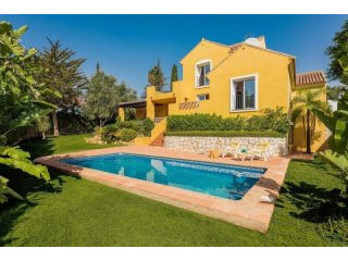 3 Bedrooms - Villa - Malaga - For Sale