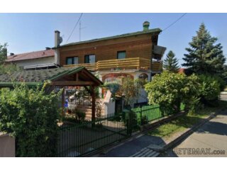 Velika Gorica, Centar - prostrana obiteljska kuća