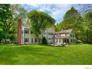 5 bedroom Residence For Sale: Bedford..