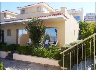 For Sale : Ground Floor Apartment -..