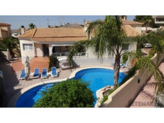 Detached villa with a private swimming pool, several..