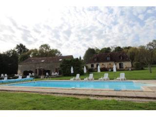 Wonderful Gite Complex With Pool And..