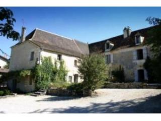 In The Hills Dominating The Dordogne..