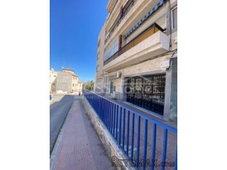 NEW LISTING TO VOSS HOMES - Commercial unit of 150m2..