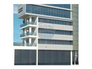 Commercial/Retail - For Rent -..
