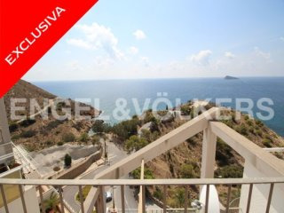 New Apartment With Sea Views Close To..