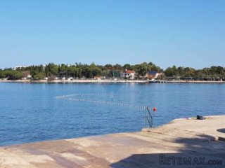 Kuća 150m od mora