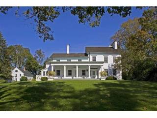 5 bedroom Residence For Sale: Pawling..