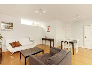 Baldwins Gardens, London EC1N
