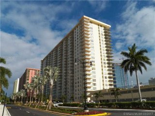 2 bedroom Flat For Sale: 230 174th St #..