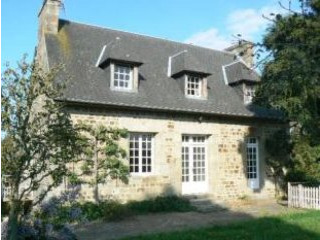 Very Nice Rural House with Outbuilding
