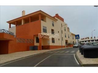 Stylish 2 Bedroom Apartment in Albufeira